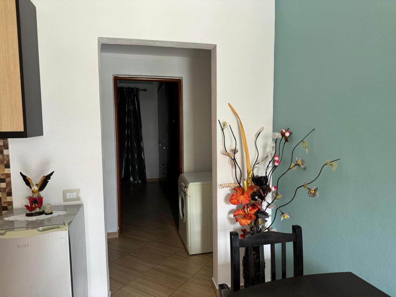 Vlora Villa Exteriör bild